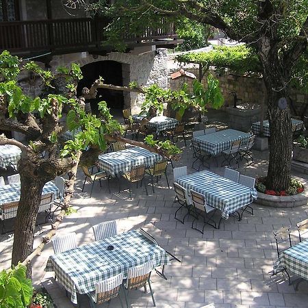 Guesthouse Domacija Sajna Sežana Dış mekan fotoğraf