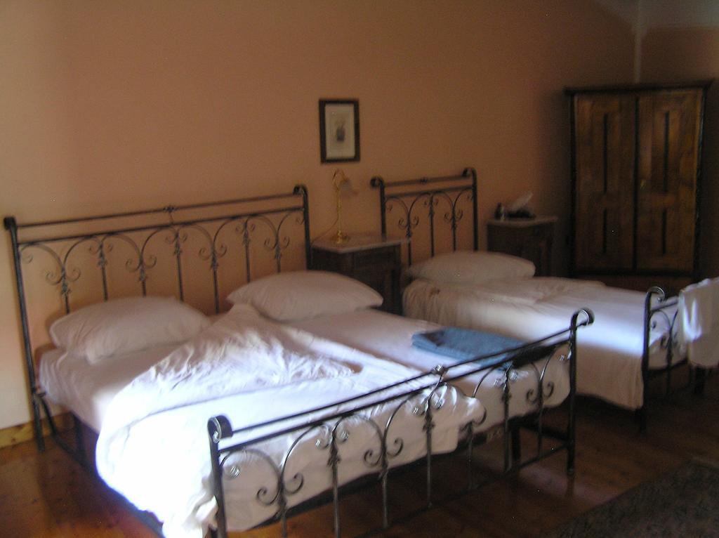 Guesthouse Domacija Sajna Sežana Oda fotoğraf